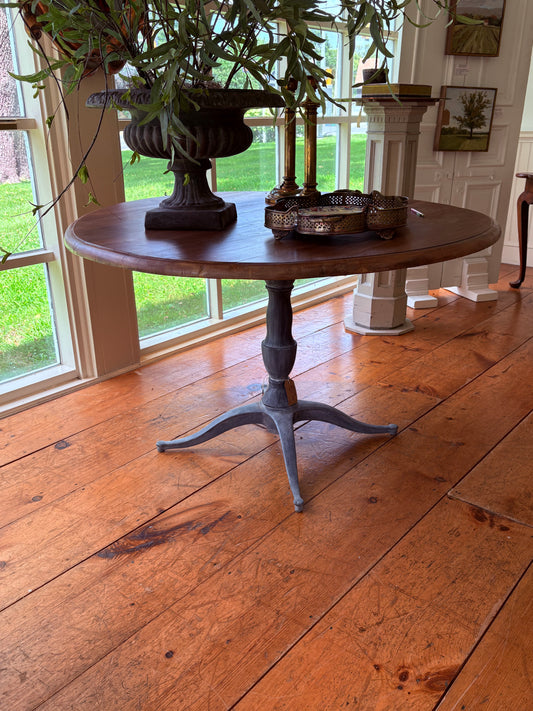 Gwyneth Table - Round