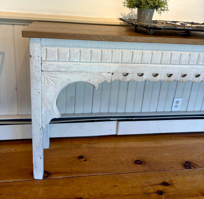 Scallop Table